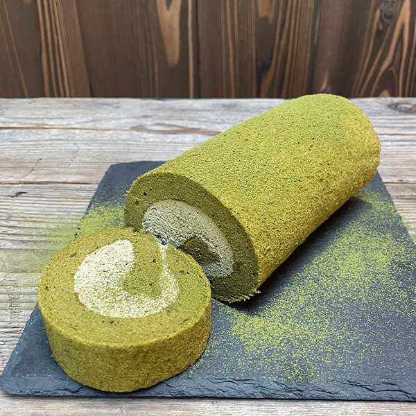 ロースト抹茶ロールケーキ（WHOLE）